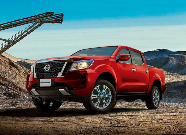 FRONTIER XE - SEMILUJO 4X4 AT